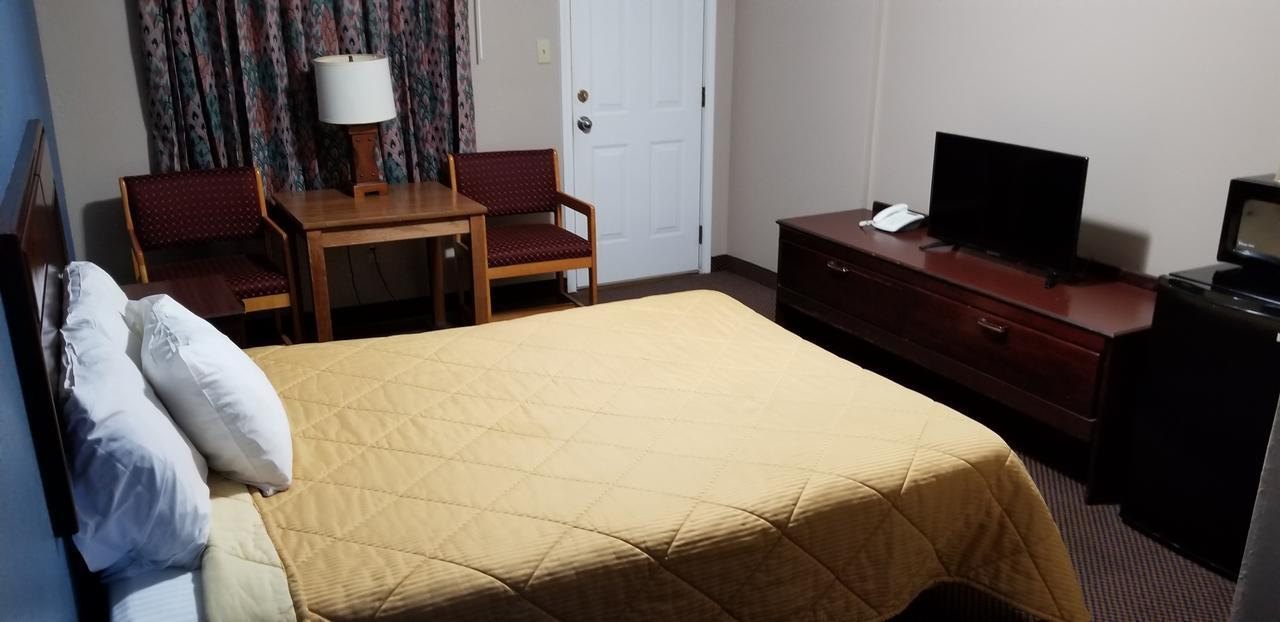 Continental Inn & Suites 康韦 外观 照片